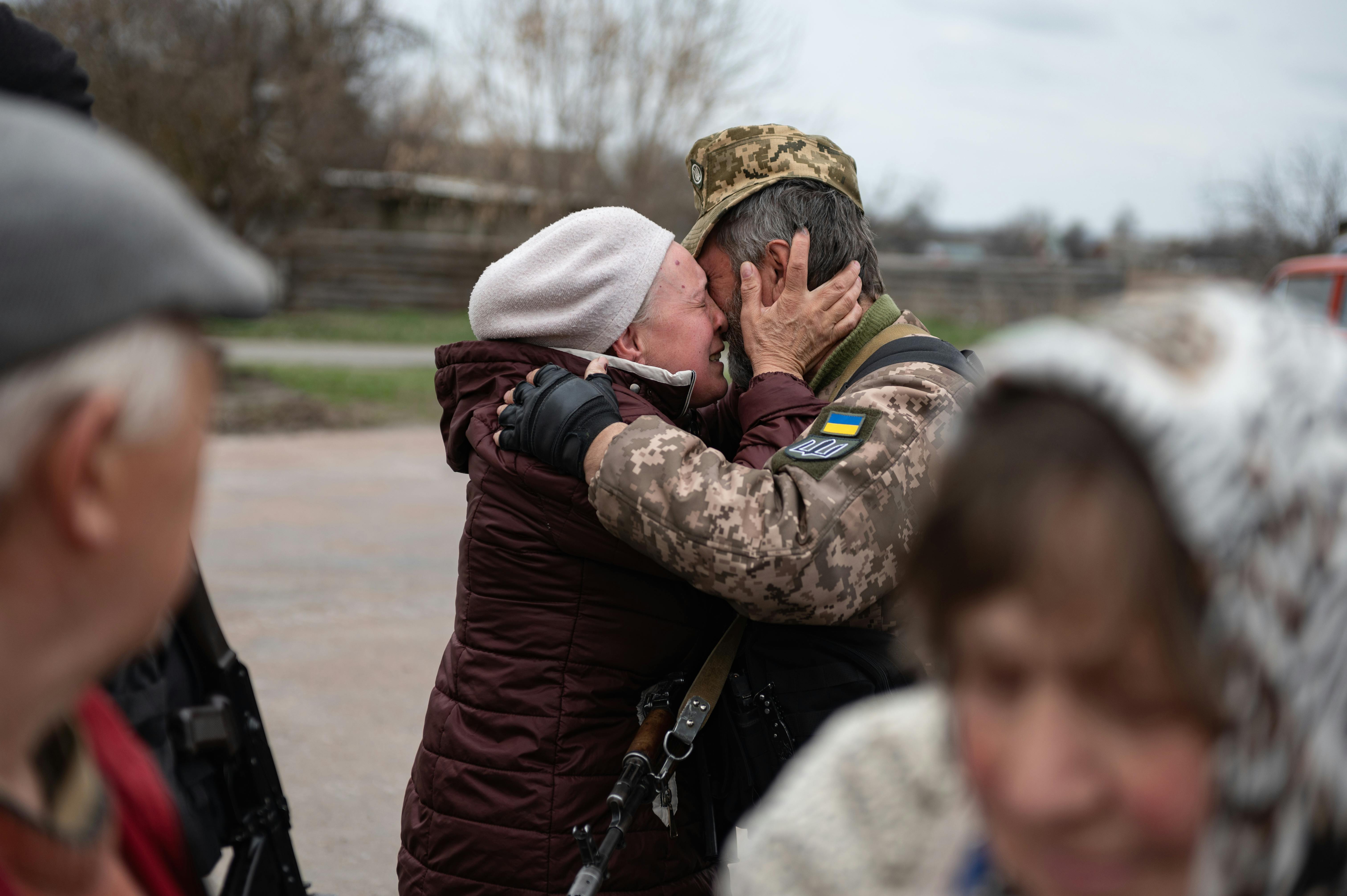 pexels-zvolskiy-11805519